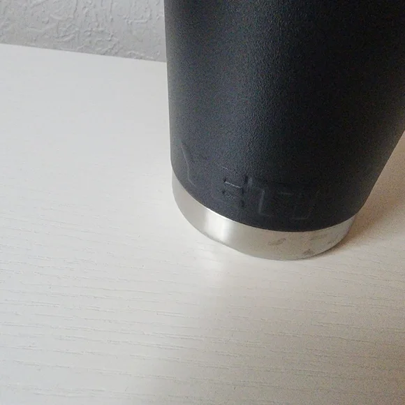 Yeti Black Texas Longhorn  30 Oz Rambler Tumbler With Lid Stainless Steel‎ - Picture 3 of 4